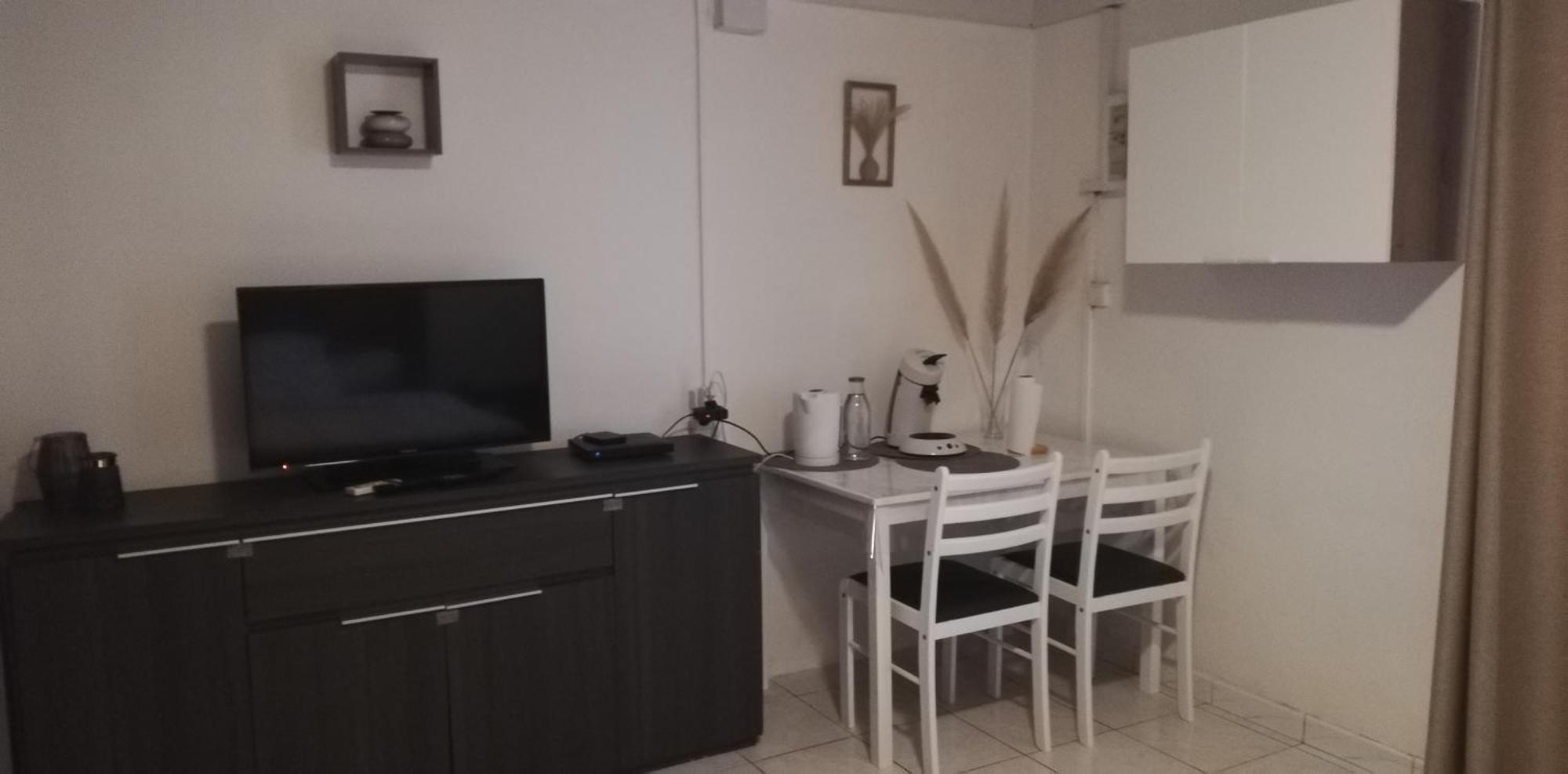 Apartamento La CAZ A NOU Saint Pierre Exterior foto